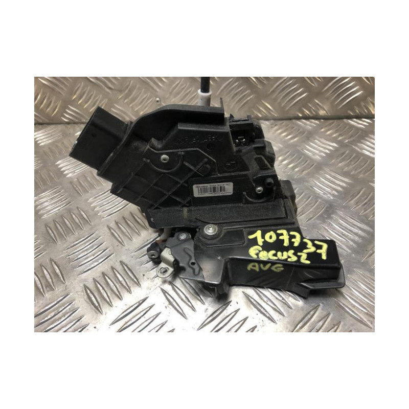 Serrure avant gauche FORD FOCUS 2 PHASE 2 d’occasion
