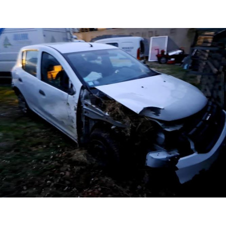 Poignee interieur avant droit DACIA SANDERO 2 PHASE 2 d’occasion