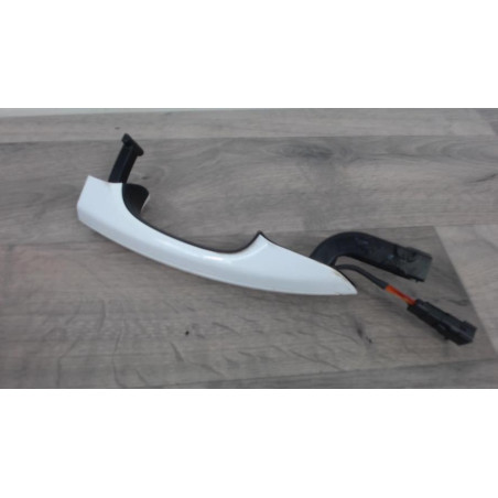 Poignee porte avant gauche FORD MONDEO 4 PHASE 2 d’occasion
