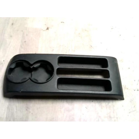 Porte gobelet VOLKSWAGEN POLO 4 PHASE 1 d’occasion