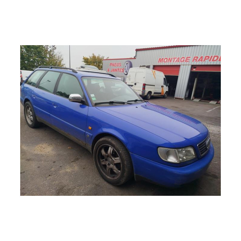 Serrure de coffre AUDI A6 1 AVANT BREAK d’occasion
