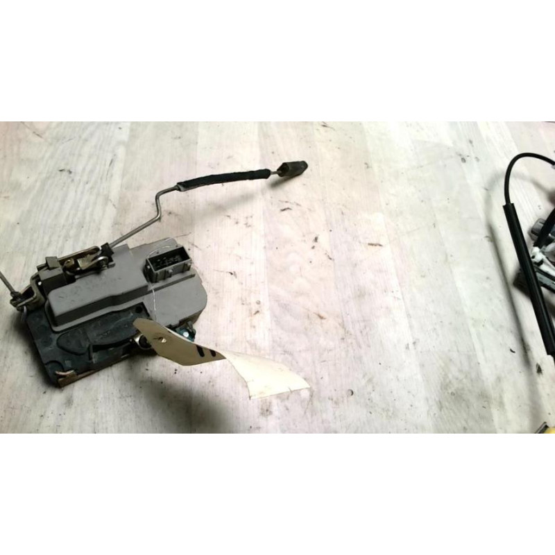 Serrure avant gauche CITROEN BERLINGO 1 PHASE 1 d’occasion
