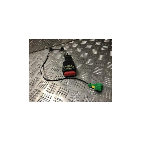 Attache ceinture avant gauche DACIA SANDERO 2 PHASE 2 d’occasion
