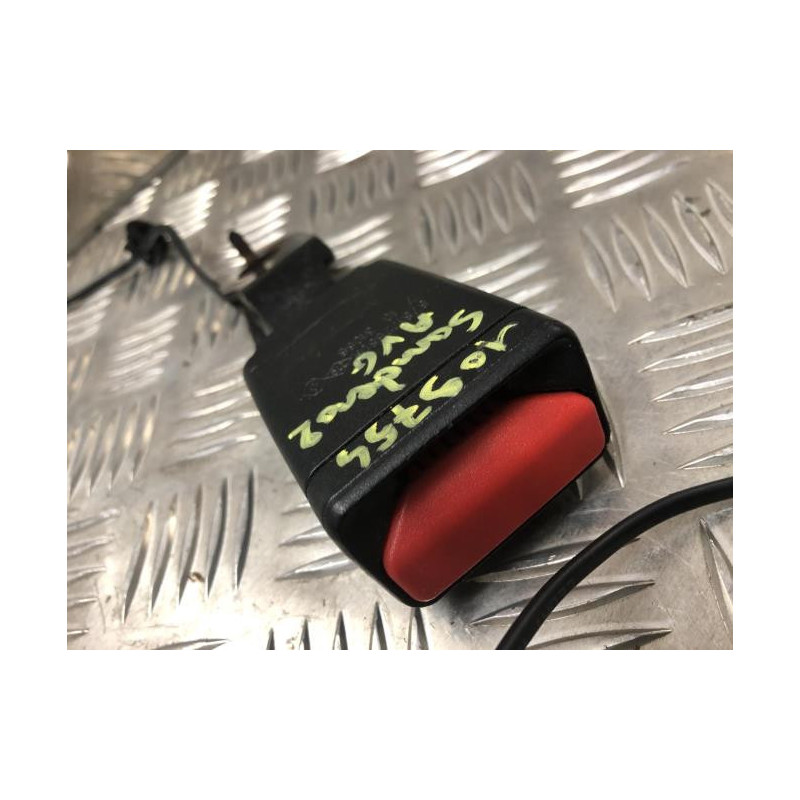 Attache ceinture avant gauche DACIA SANDERO 2 PHASE 2 d’occasion