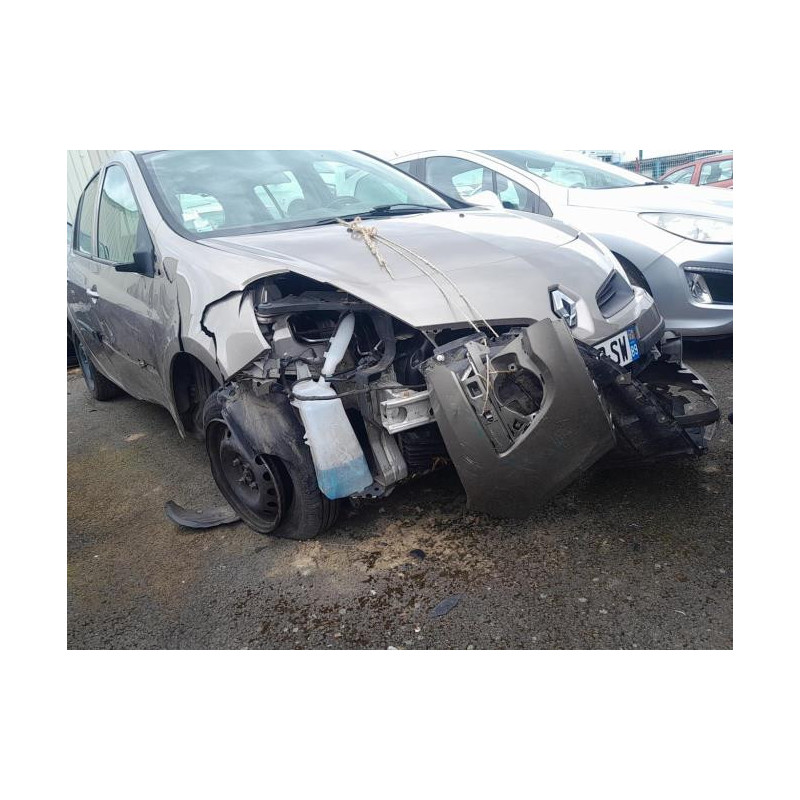 Compresseur clim RENAULT CLIO 3 PHASE 1 d’occasion