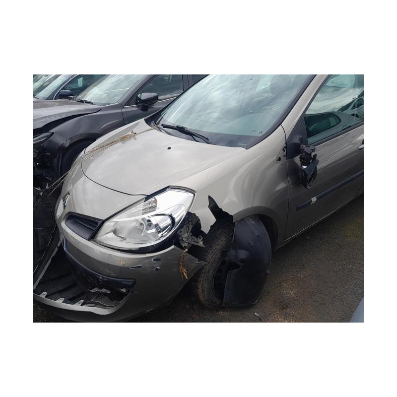 Compresseur clim RENAULT CLIO 3 PHASE 1 d’occasion