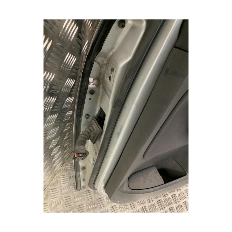 Porte arriere droit VOLKSWAGEN GOLF 5 d’occasion
