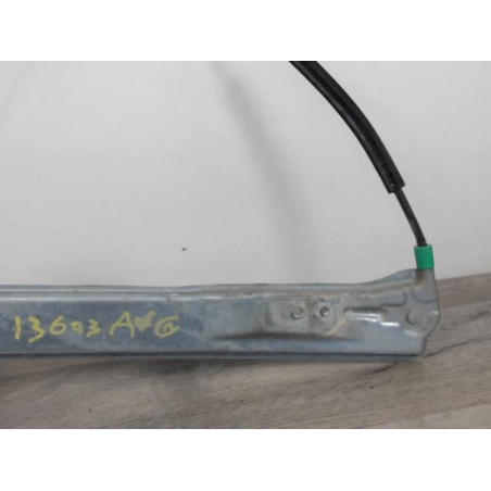 Leve vitre electrique avant gauche PEUGEOT 407 PHASE 1 d’occasion