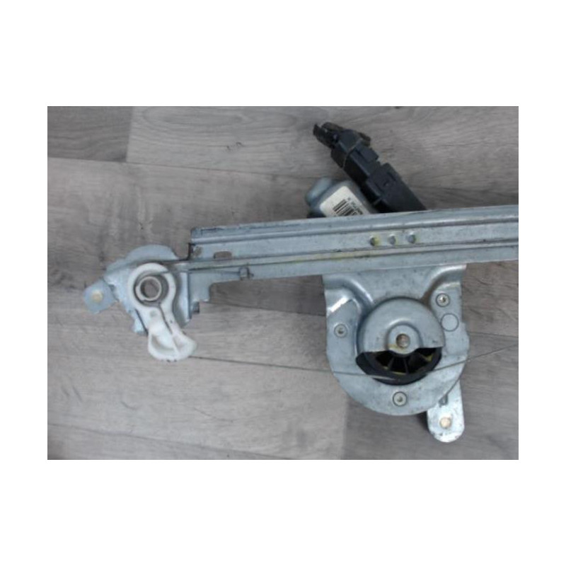 Leve vitre electrique arriere droit RENAULT GRAND SCENIC 2 PHASE 1 d’occasion
