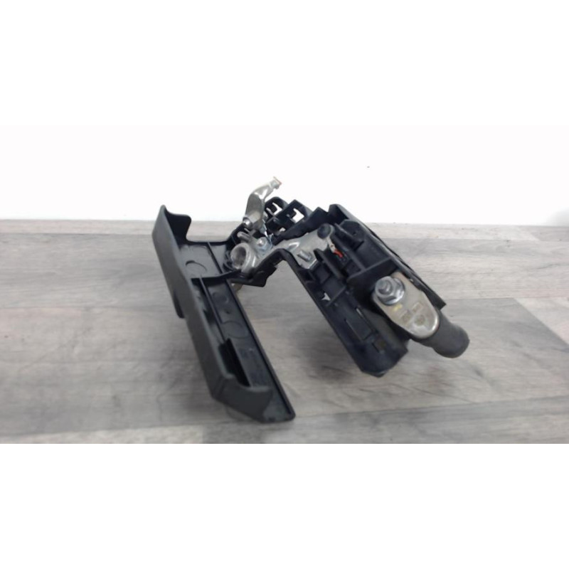 Cosse de batterie AUDI A1 1 PHASE 1 d’occasion