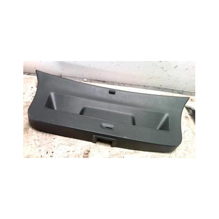 Garniture hayon VOLKSWAGEN POLO 5 PHASE 1 d’occasion