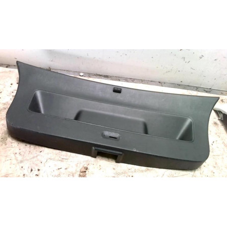 Garniture hayon VOLKSWAGEN POLO 5 PHASE 1 d’occasion