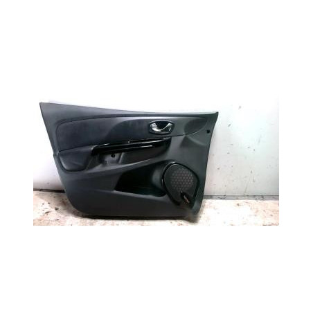 Panneau de porte avant gauche RENAULT CLIO 4 PHASE 1 d’occasion