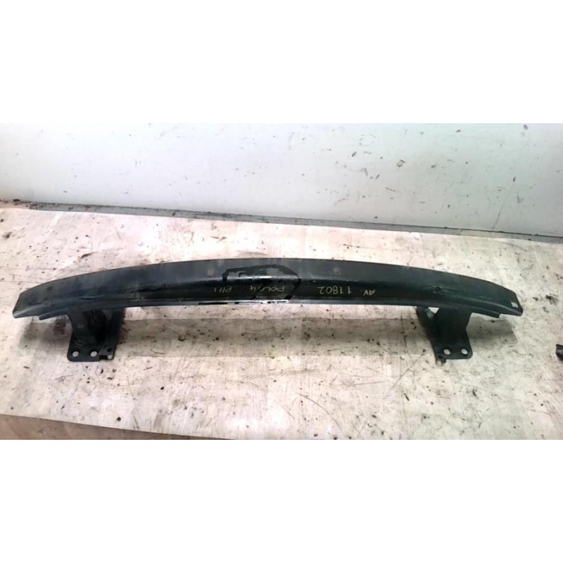 Renfort pare choc avant (traverse) VOLKSWAGEN POLO 4 PHASE 1 d’occasion