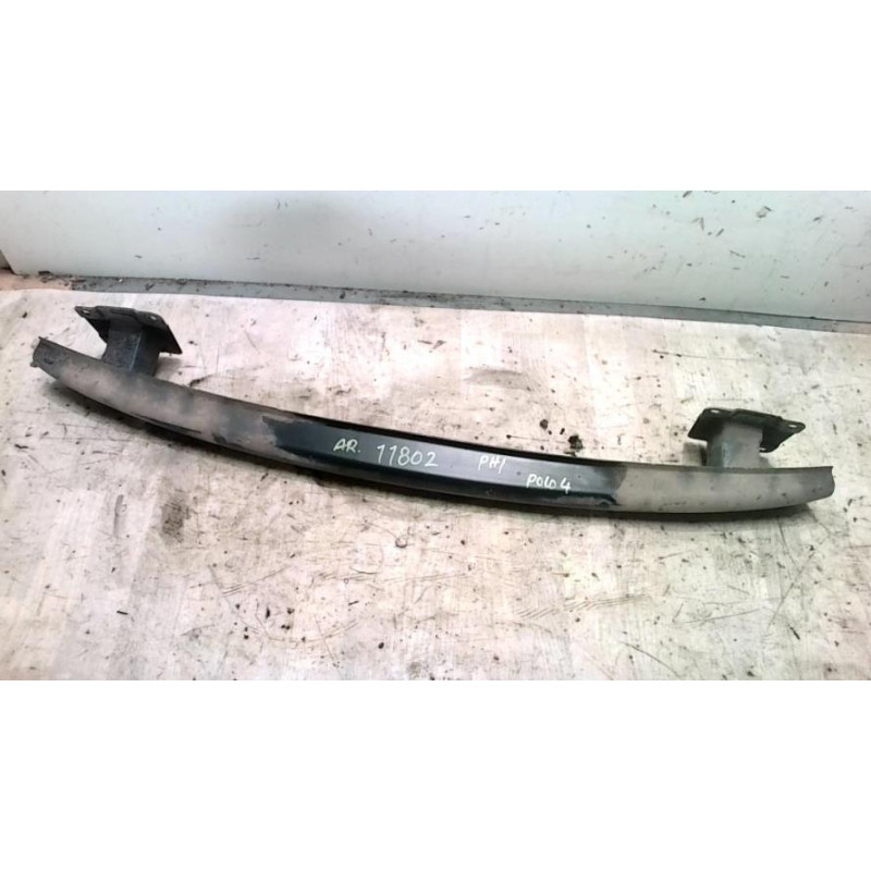 Renfort pare choc arriere (traverse) VOLKSWAGEN POLO 4 PHASE 1 d’occasion