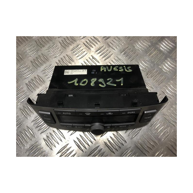 Commande chauffage TOYOTA AVENSIS 2 PHASE 2 d’occasion