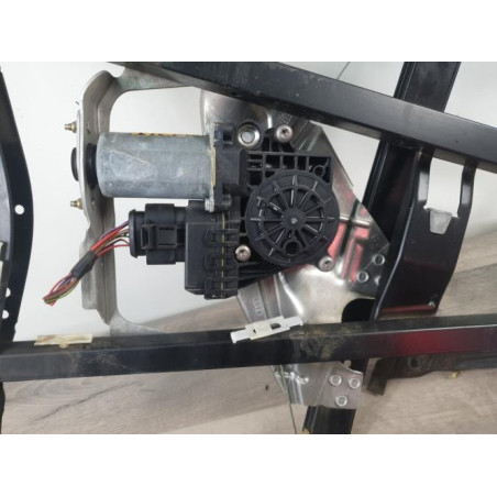 Leve vitre electrique arriere droit AUDI A6 2 AVANT PHASE 2 BREAK d’occasion