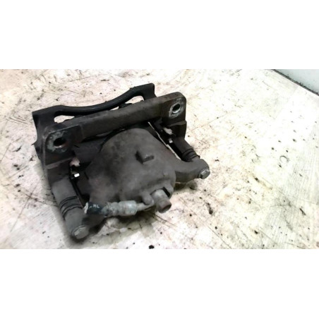 Etrier avant droit (freinage) HONDA CIVIC 8 PHASE 2 d’occasion