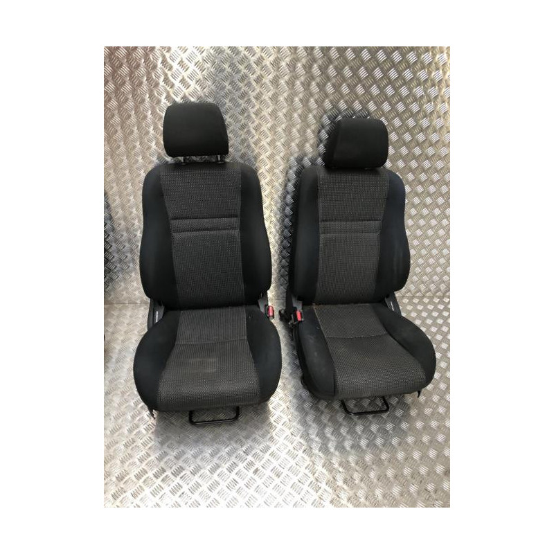 Interieur complet TOYOTA AVENSIS 2 PHASE 2 d’occasion