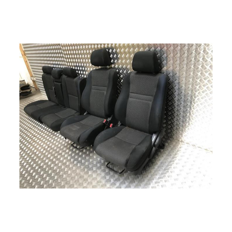 Interieur complet TOYOTA AVENSIS 2 PHASE 2 d’occasion