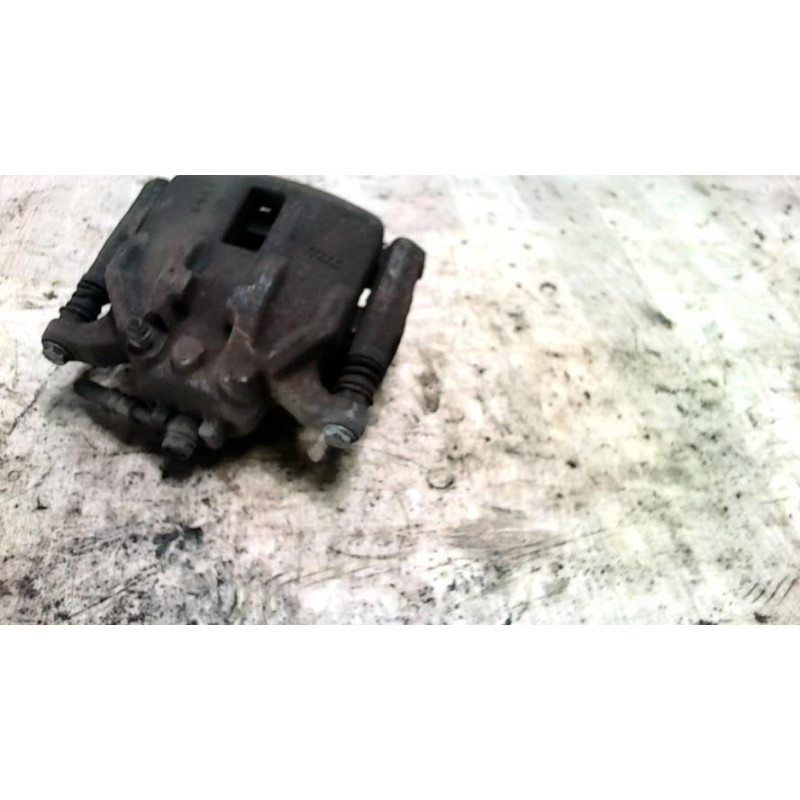 Etrier avant gauche (freinage) HONDA CIVIC 8 PHASE 2 d’occasion