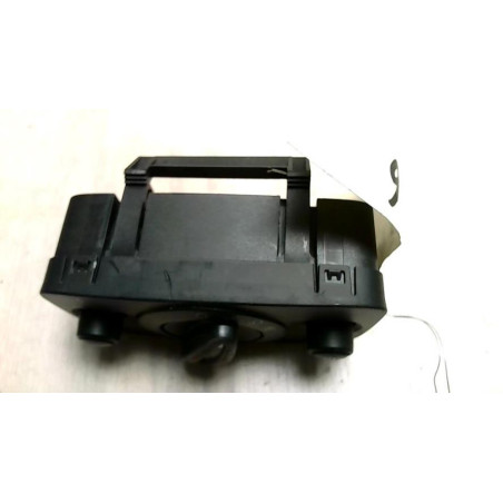 Commande de reglage hauteur de phare FORD FIESTA 6 PHASE 1 d’occasion
