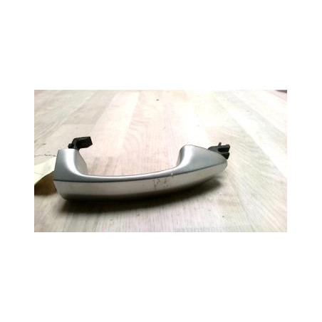 Poignee porte arriere gauche FORD FIESTA 6 PHASE 1 d’occasion
