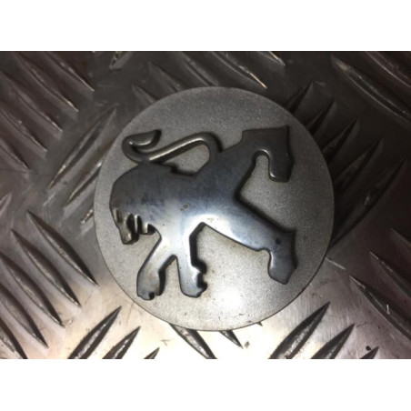 Enjoliveur PEUGEOT  d’occasion