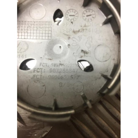 Enjoliveur PEUGEOT  d’occasion