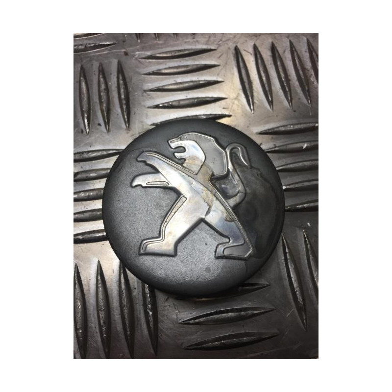 Enjoliveur PEUGEOT  d’occasion
