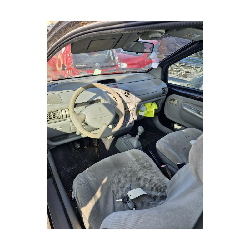 Platine feu arriere gauche RENAULT TWINGO 1 PHASE 2 d’occasion
