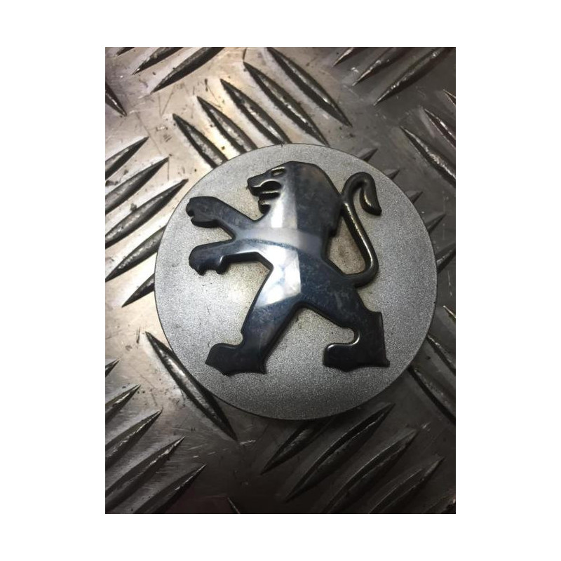Enjoliveur PEUGEOT  d’occasion