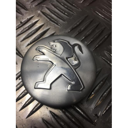 Enjoliveur PEUGEOT  d’occasion