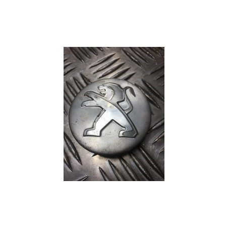 Enjoliveur PEUGEOT  d’occasion