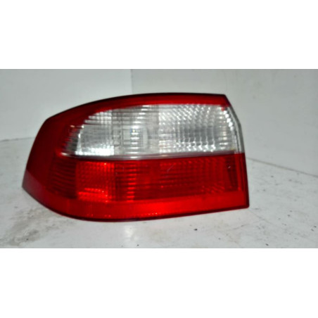 Feu arriere principal gauche (feux) RENAULT LAGUNA 2 PHASE 2 d’occasion