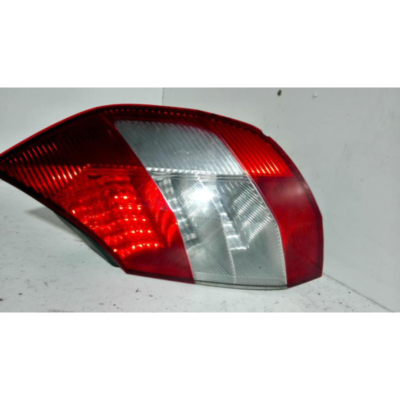 Feu arriere principal droit (feux) RENAULT SCENIC 2 PHASE 1 d’occasion