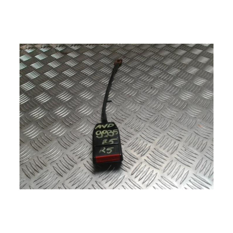 Attache ceinture avant droit RENAULT R5 PHASE 2 d’occasion