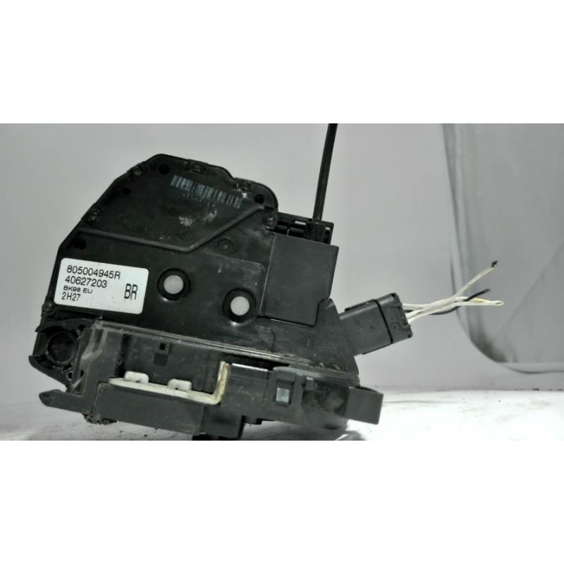 Serrure avant droit RENAULT CLIO 4 PHASE 1 d’occasion