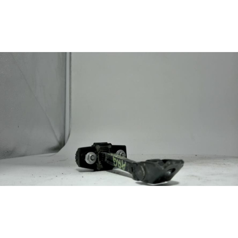 Charniere de porte arriere gauche RENAULT CLIO 4 PHASE 1 d’occasion