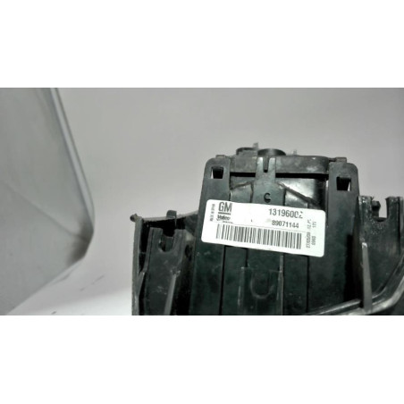 Feu arriere principal gauche (feux) OPEL MERIVA A PHASE 2 d’occasion