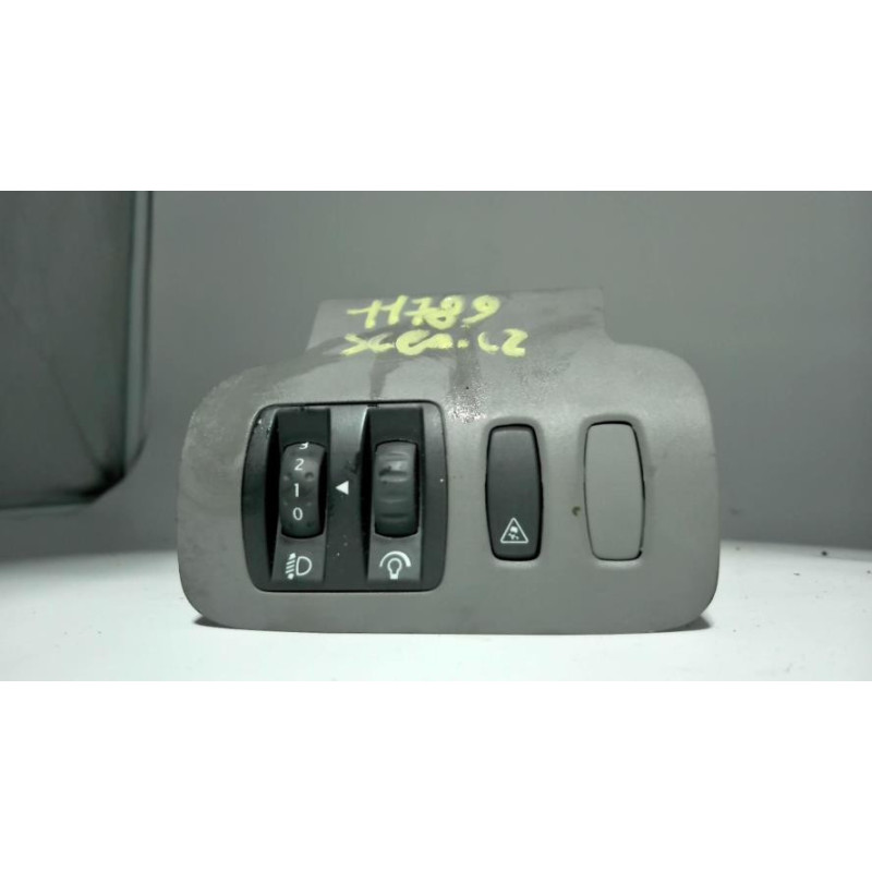 Commande de phare RENAULT SCENIC 2 PHASE 1 d’occasion