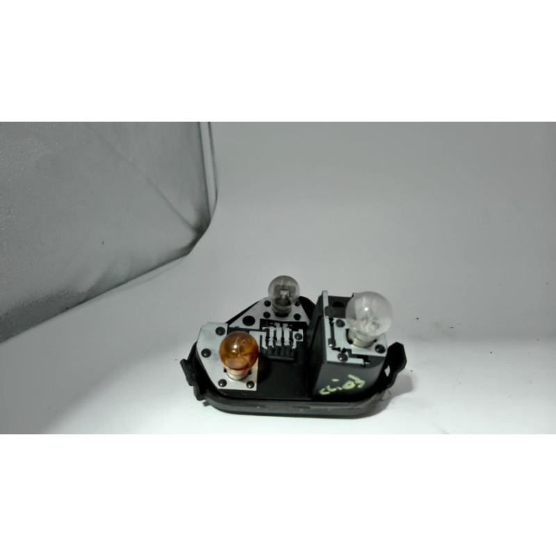 Platine feu arriere gauche RENAULT CLIO 3 PHASE 1 BREAK d’occasion