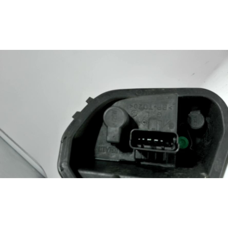 Platine feu arriere gauche RENAULT CLIO 3 PHASE 1 BREAK d’occasion