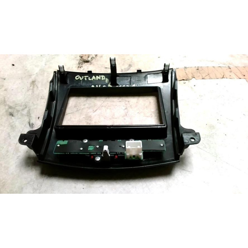 Bouton de warning MITSUBISHI OUTLANDER 2 PHASE 2 d’occasion