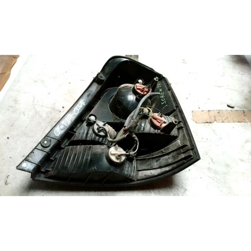 Feu arriere principal gauche (feux) KIA SORENTO 1 PHASE 1 d’occasion