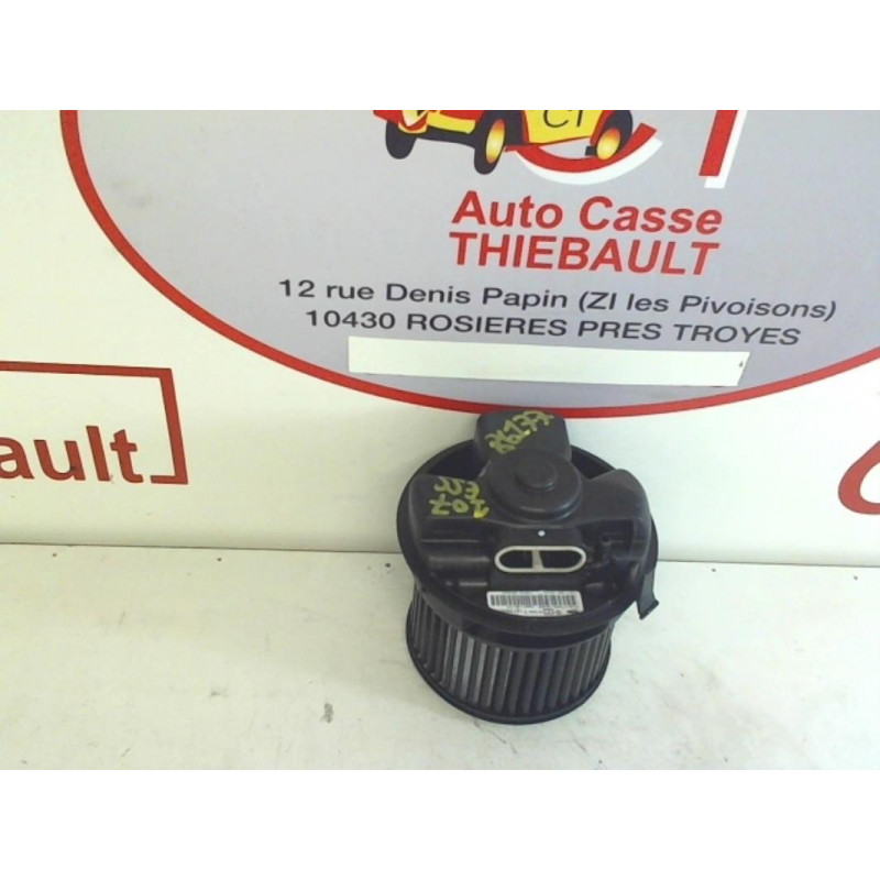Ventilateur chauffage PEUGEOT 107 BERLINE 1.0 d’occasion
