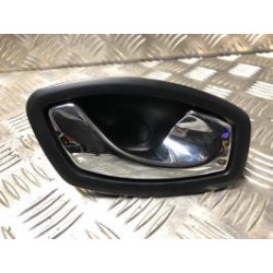 Poignee interieur avant droit RENAULT CLIO 4 PHASE 1 d’occasion