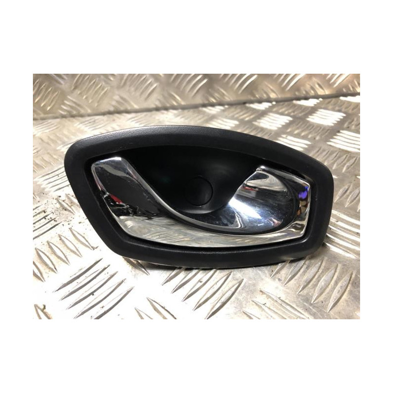 Poignee interieur avant droit RENAULT CLIO 4 PHASE 1 d’occasion
