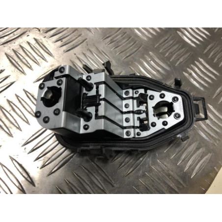 Platine feu arriere droit RENAULT CLIO 4 PHASE 1 d’occasion