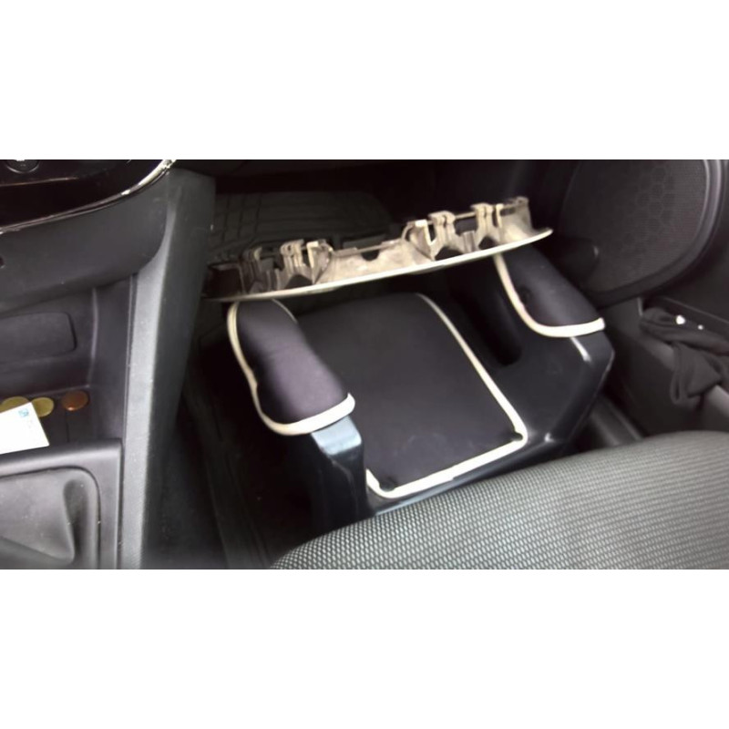Interrupteur de leve vitre avant gauche RENAULT CLIO 4 PHASE 1 d’occasion